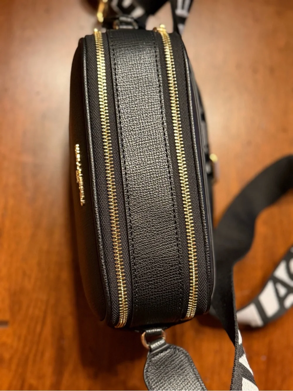 Karl Lagerfeld NWT Black 2-Zip Crossbody Camera Bag Guitar Strap Pom Charm